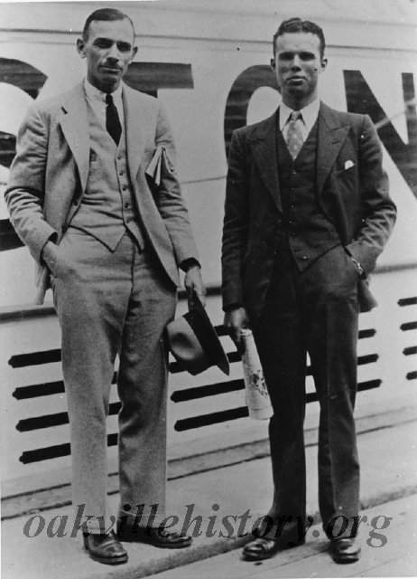 Munro Letters - Bill MacRae and Melville Munro, 1935